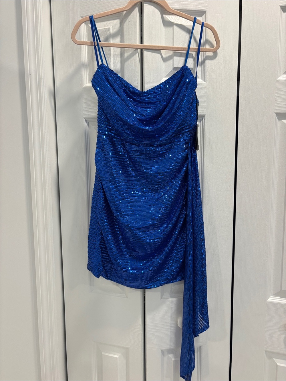 NWT Ieena for MacDuggal Blue Sequin Cowl Neck Mini Dress with Drape Size 4